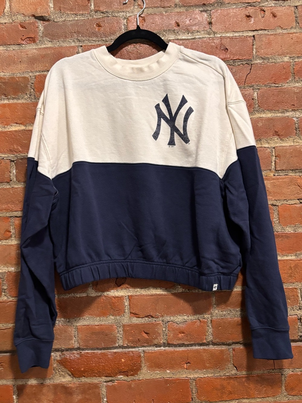 '47 Two-Tone New York Yankees Crewneck Sweatshirt